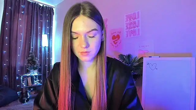 Snapshot of luna_lust_212 chatting on 03/16/26, 04:40 luna lust 212 online show from 03/16/26, 04:40