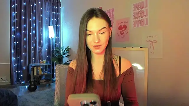 Snapshot of luna_lust_212 chatting on 03/20/26, 04:17 luna lust 212 online show from 03/20/26, 04:17