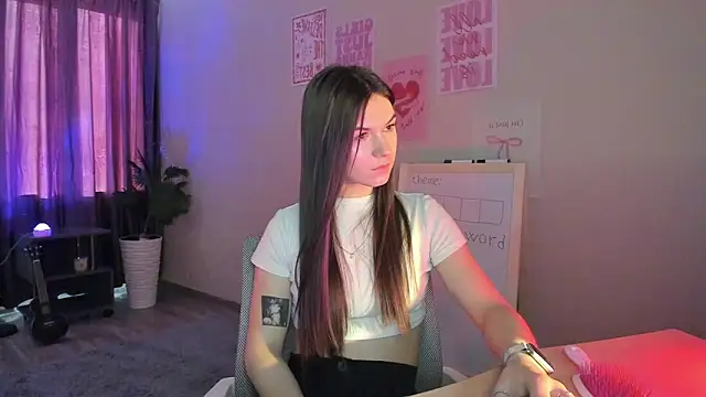 Snapshot of luna_lust_212 chatting on 03/31/26, 04:35 luna lust 212 online show from 03/31/26, 04:35