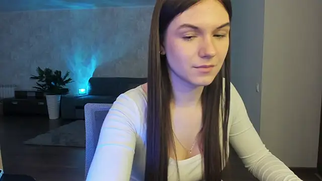 Snapshot of luna_lust_212 chatting on 04/02/26, 02:47 luna lust 212 online show from 04/02/26, 02:47