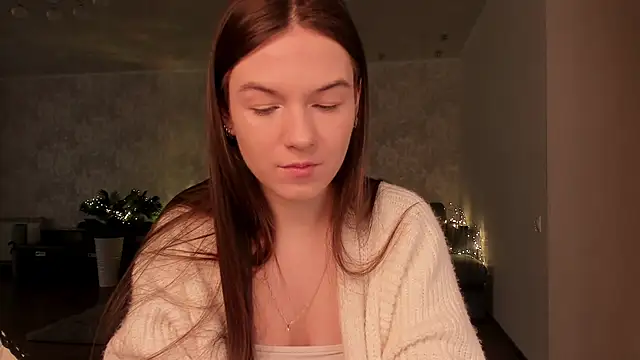 Snapshot of luna_lust_212 chatting on 04/13/26, 04:29 luna lust 212 online show from 04/13/26, 04:29