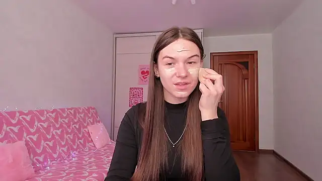 Snapshot of luna_lust_212 chatting on 04/21/26, 12:22 luna lust 212 online show from 04/21/26, 12:22