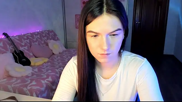 Snapshot of luna_lust_212 chatting on 07/01/26, 04:25 luna lust 212 online show from 07/01/26, 04:25