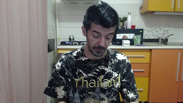 Dale E online show from 12/18/25, 05:24