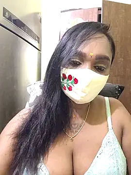 Snapshot of Dharshini98 chatting on 03/21/26, 11:30 Dharshini98 online show from 03/21/26, 11:30