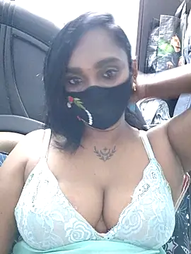 Dharshini98 online show from 04/28/26, 06:13