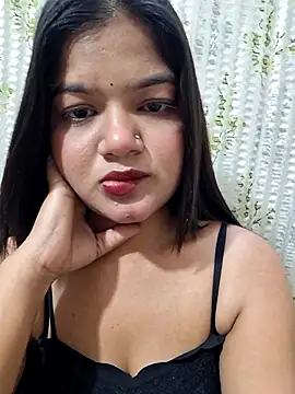 Snapshot of DIMPLE-GIRL88 chatting on 04/03/26, 09:24 DIMPLE-GIRL88 online show from 04/03/26, 09:24