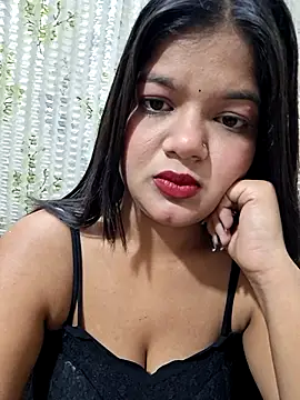 Snapshot of DIMPLE-GIRL88 chatting on 04/08/26, 06:52 DIMPLE-GIRL88 online show from 04/08/26, 06:52