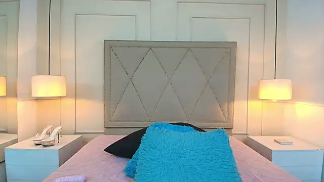 Snapshot of CarolinnaSaenz chatting on 05/25/26, 11:49 CarolinnaSaenz online show from 05/25/26, 11:49