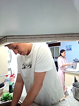 Snapshot of 7milo chatting on 03/19/26, 08:57 7milo online show from 03/19/26, 08:57