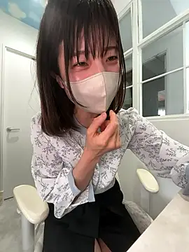 Snapshot of mayumichan13 chatting on 04/14/26, 11:55 mayumichan13 online show from 04/14/26, 11:55