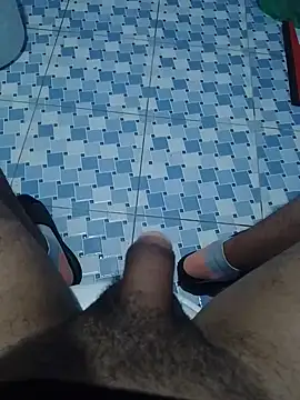 Snapshot of Camstar23 chatting on 12/15/25, 12:26 Camstar23 online show from 12/15/25, 12:26