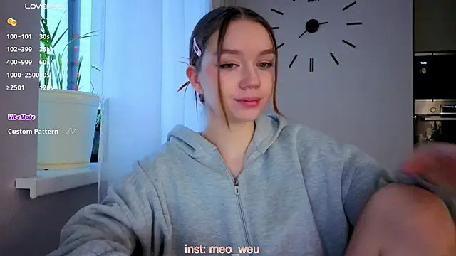 me liss online show from 11/15/25, 06:22