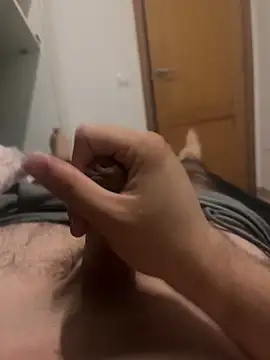 Yannick04 online show from 11/13/25, 01:48