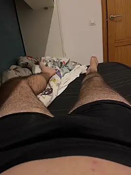 Yannick04 online show from 11/19/25, 01:38