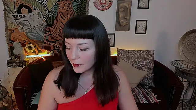 RosaliReed online show from 11/18/25, 11:25