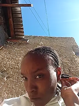 Beverlygurlx6 online show from 02/16/26, 07:59