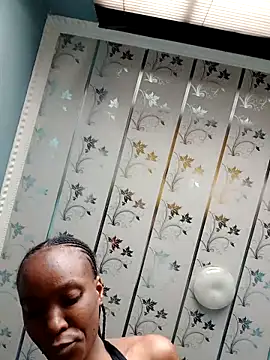 Beverlygurlx6 online show from 02/17/26, 05:48