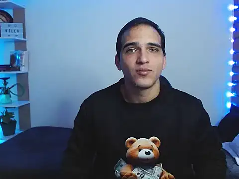 Maax30233 online show from 11/13/25, 05:12