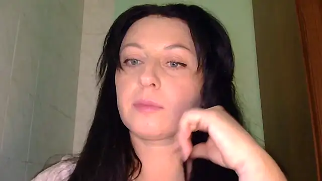 MelinaAx online show from 12/22/25, 10:01