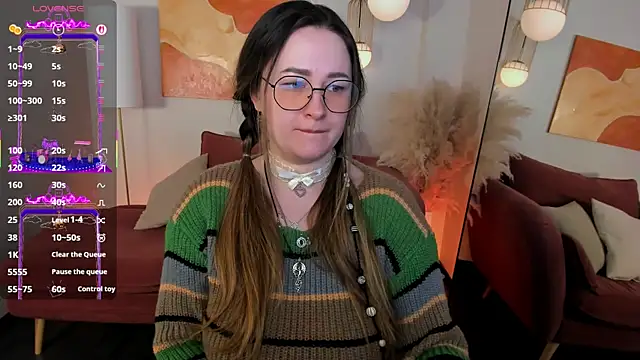 EmmaBloomm online show from 01/07/26, 09:39