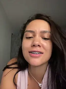 carolsapequinha online show from 02/08/26, 02:20