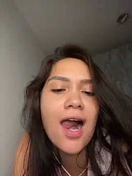 carolsapequinha online show from 02/09/26, 10:41