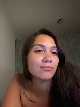 carolsapequinha online show from 04/12/26, 10:37