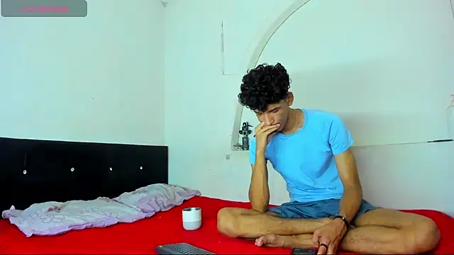 kaiborman00 online show from 03/03/26, 03:01