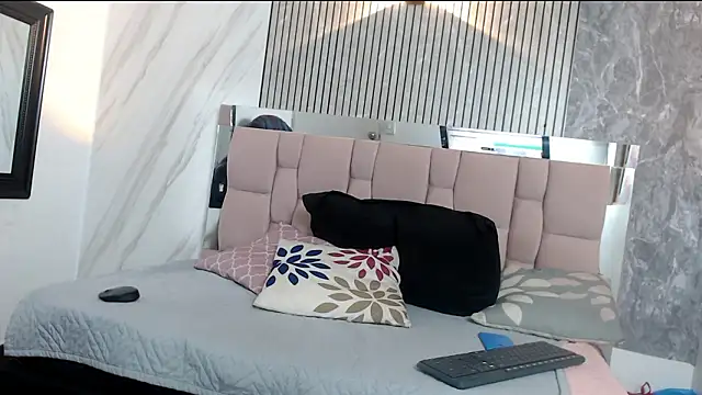 hanna  palmer1 online show from 01/17/26, 02:55