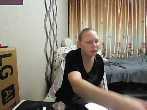 JenniDeep online show from 11/30/25, 03:16