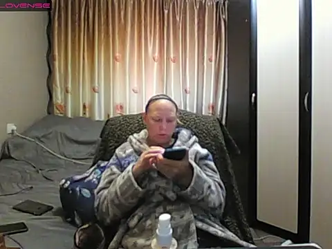 Snapshot of JenniDeep chatting on 05/21/26, 04:30 JenniDeep online show from 05/21/26, 04:30