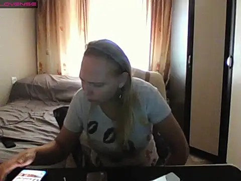 Snapshot of JenniDeep chatting on 07/10/26, 08:50 JenniDeep online show from 07/10/26, 08:50