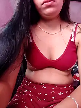 isha sharma2002 online show from 11/18/25, 03:23