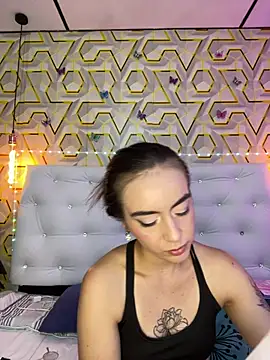 Snapshot of MelanyyJhonson15 chatting on 04/23/26, 03:08 MelanyyJhonson15 online show from 04/23/26, 03:08