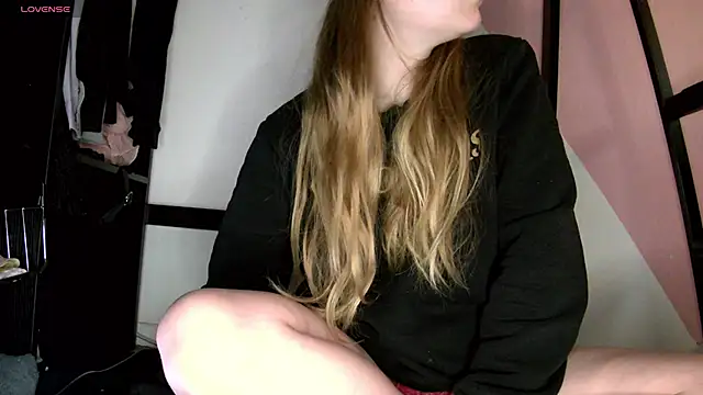 secretcouple 00 online show from 05/07/26, 08:42