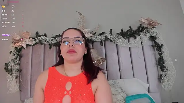 AnnaNoval 10 online show from 11/22/25, 12:26