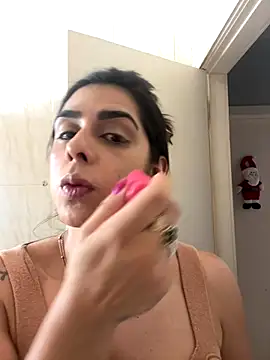 Monahliza online show from 12/05/25, 12:25