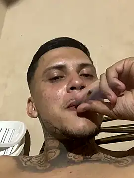 Ryanzl017 online show from 11/23/25, 10:31