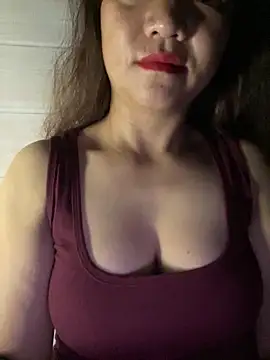 Snapshot of Diana-sexyy chatting on 03/22/26, 10:13 Diana-sexyy online show from 03/22/26, 10:13