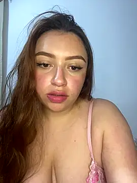 Snapshot of Veronika_7 chatting on 11/30/25, 05:33 Veronika 7 online show from 11/30/25, 05:33