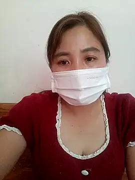 Snapshot of Little-Red123 chatting on 11/14/25, 03:38 Little-Red123 online show from 11/14/25, 03:38