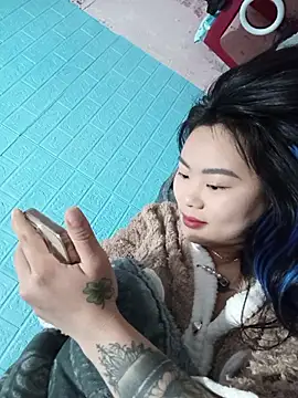 Snapshot of Lynk2x chatting on 03/18/26, 03:04 Lynk2x online show from 03/18/26, 03:04