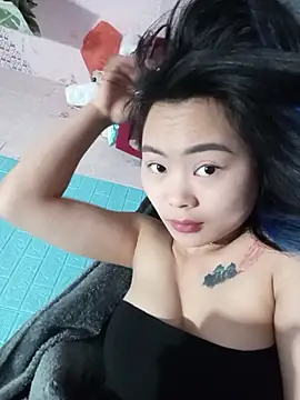 Snapshot of Lynk2x chatting on 03/25/26, 02:12 Lynk2x online show from 03/25/26, 02:12