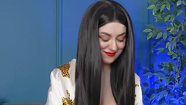 IrissBell online show from 12/03/25, 06:32