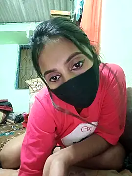 Snapshot of Rashmita-2 chatting on 04/06/26, 11:44 Rashmita-2 online show from 04/06/26, 11:44