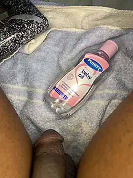 Snapshot of Sensational_grip chatting on 02/08/26, 07:34 Sensational grip online show from 02/08/26, 07:34