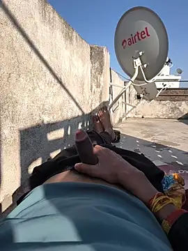 Ritik143jhil online show from 01/16/26, 09:57