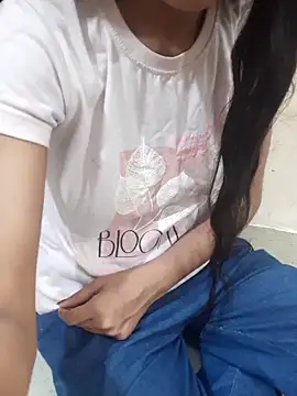 Snapshot of Asha_devi90 chatting on 03/12/26, 06:14 Asha devi90 online show from 03/12/26, 06:14