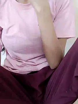 Snapshot of Asha_devi90 chatting on 04/09/26, 01:38 Asha devi90 online show from 04/09/26, 01:38